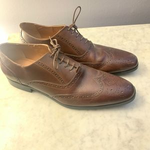 Mens Express Wingtip Dress Shoe
